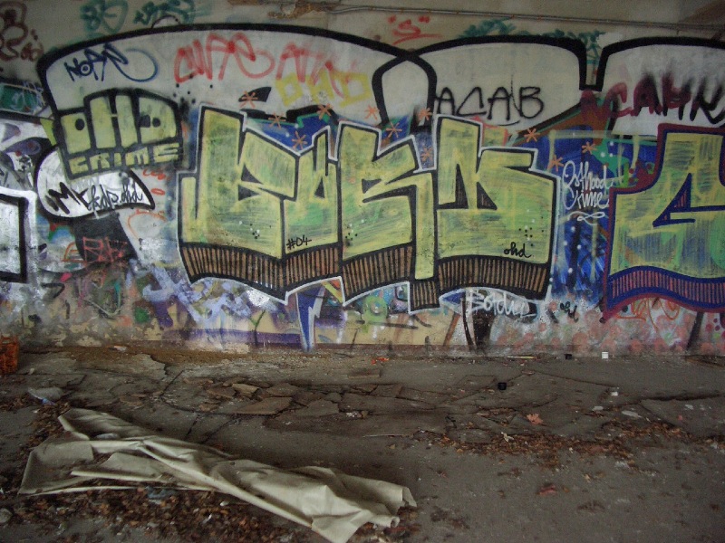200418