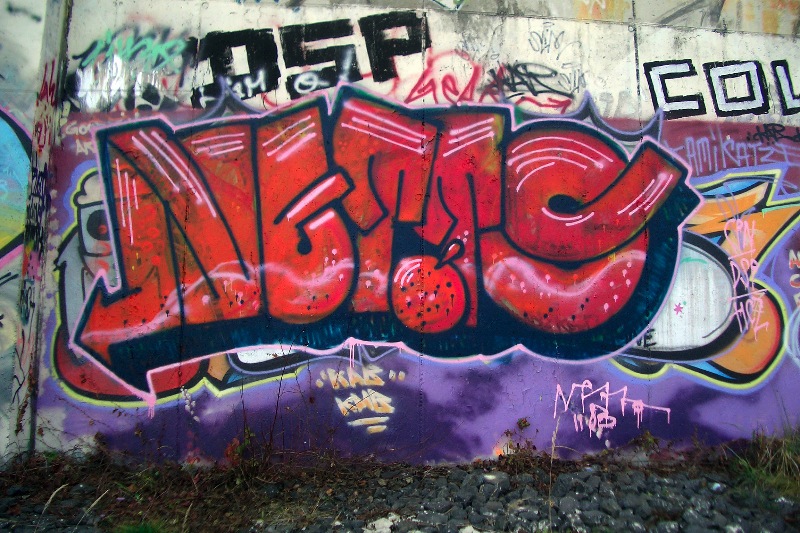 25110702